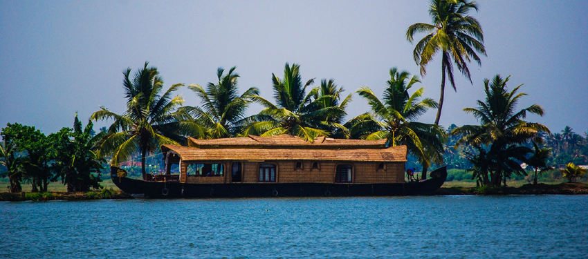 Chill Joy Travels Munnar Thekkady & Alleppey Tour Package